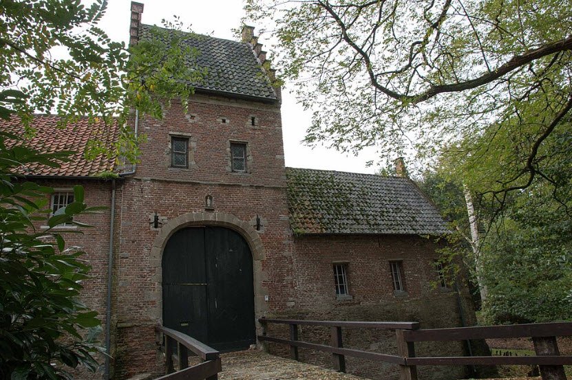 Kasteel Tielenhof, Kasterlee, Belgium